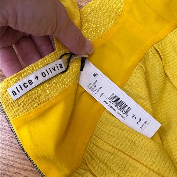 Alice + Olivia Cynthia Dress in Sunbeam Yellow NWT - Picture 9 of 11
